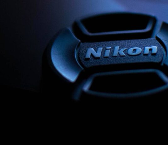 Nikon has filed patents for two new, fast f/1.2 zoom lenses Nikon files patents for two fast f/1.2 zoom lens featured image