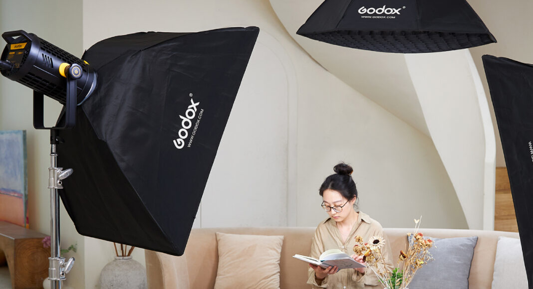 The Digital Insider Godox launches two new powerful video lights