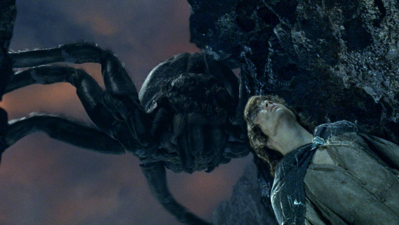 Frodo And Shelob Lotr Cropped 