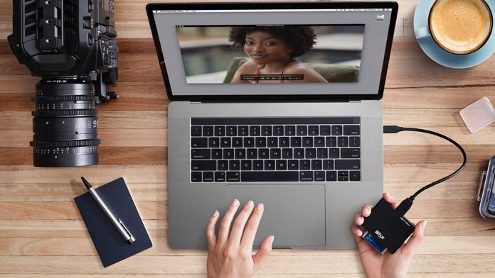 Desktop editing set up using BRAW files