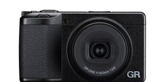 Ricoh GR IV