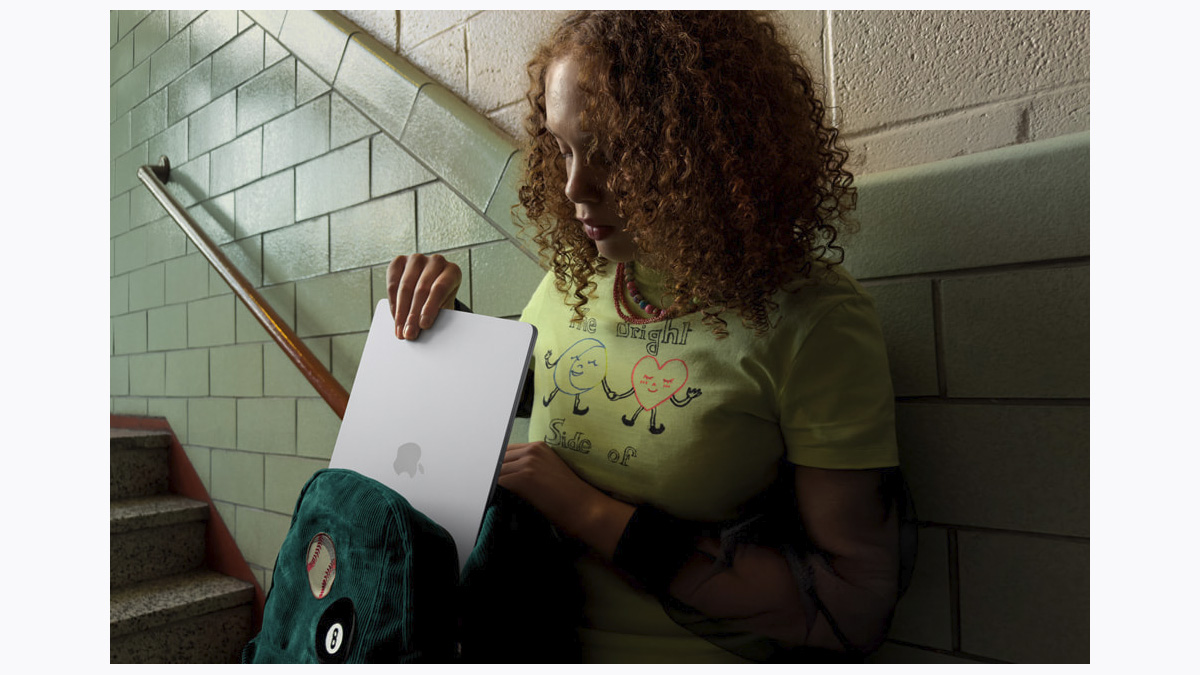 Apple MacBook Air with M5