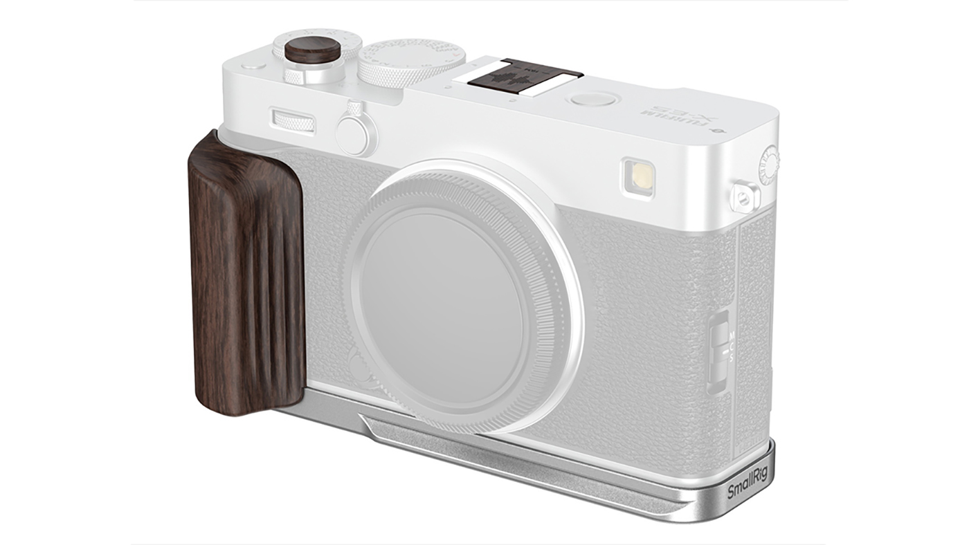 SmallRig’s new X-E5 baseplate adds wood-grain warmth to Fujifilm’s retro shooter