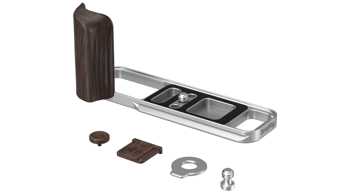 SmallRig’s new X-E5 baseplate adds wood-grain warmth to Fujifilm’s retro shooter