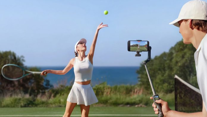 DJI Osmo Mobile 8P turns its screen into a remote