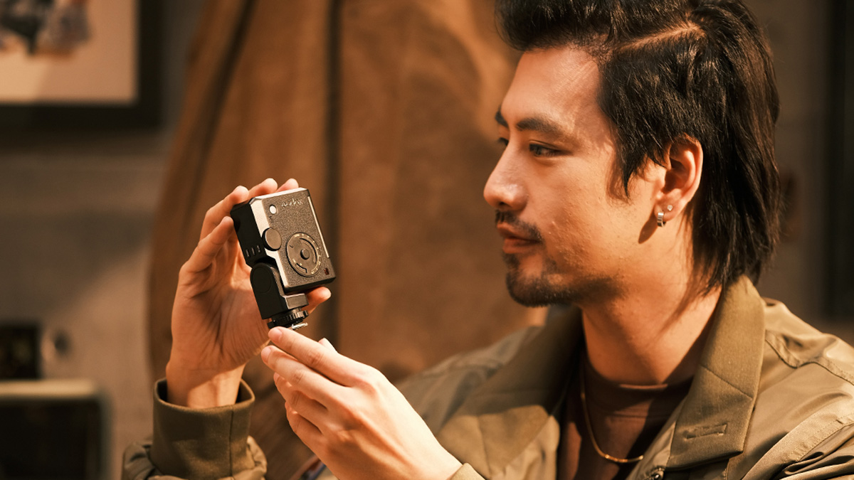 Godox Lux Junior II camera flash