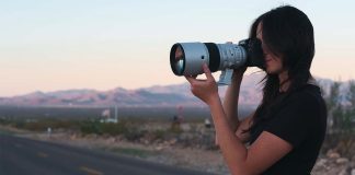 Photographer using Fujinon XF400mm super-telephoto lens