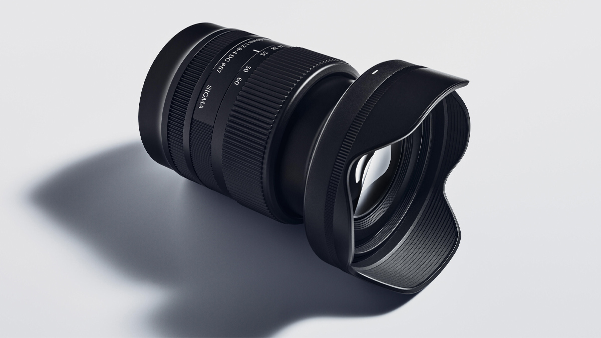 Sigma 20-60mm F2.8-4 DG Contemporary zoom lens