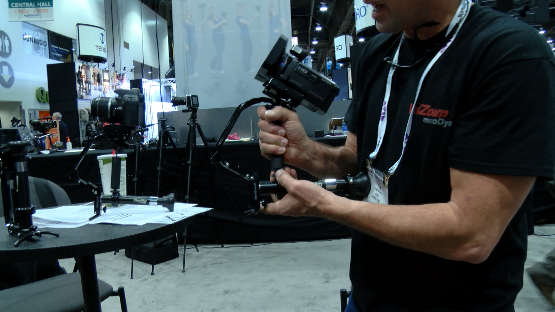 NAB 2013: VariZoom Stealthy - Videomaker