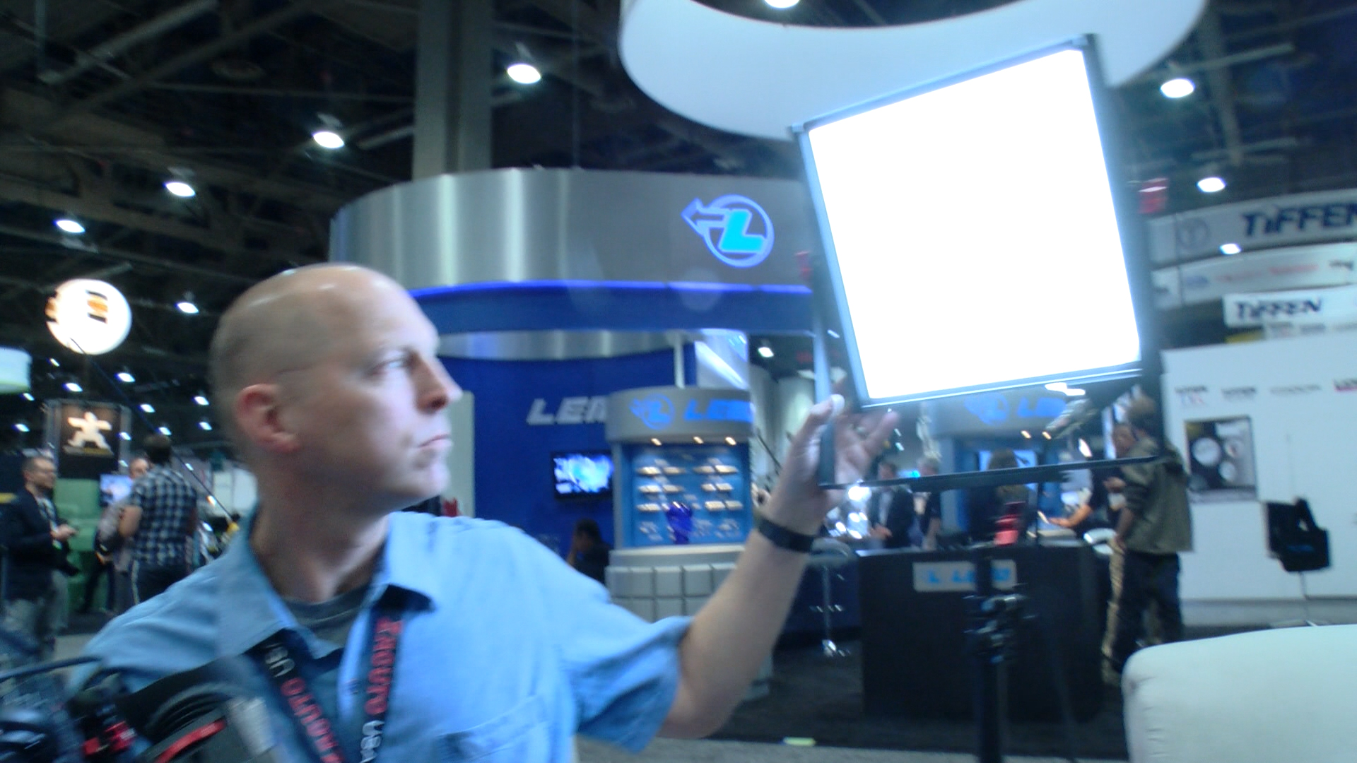 NAB 2013: Zacuto PlaZma Light - Videomaker