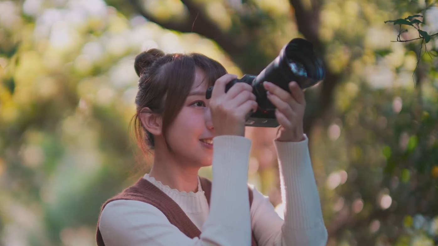 Venus Optics Laowa Argus 45mm f/0.95 lens feature image