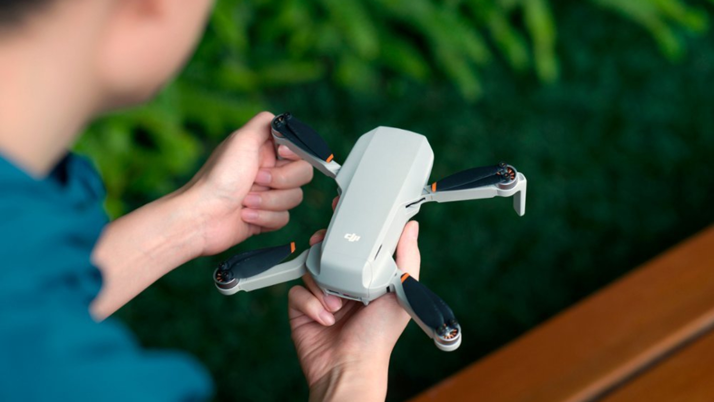 DJI Mini 4K in hand