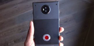 RED’s Hydrogen One being held in one hand